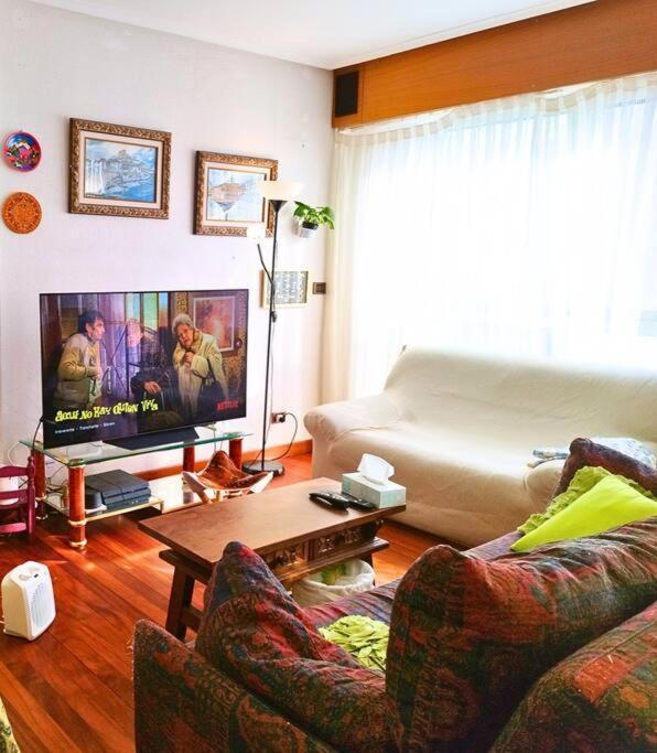 Castro-Urdiales Apartamento 3 Minutos De La Playa Castro Urdiales Eksteriør bilde